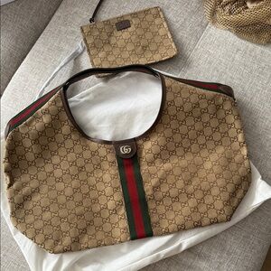 Gucci Beige Shoulder Bag with Green and Red Accents